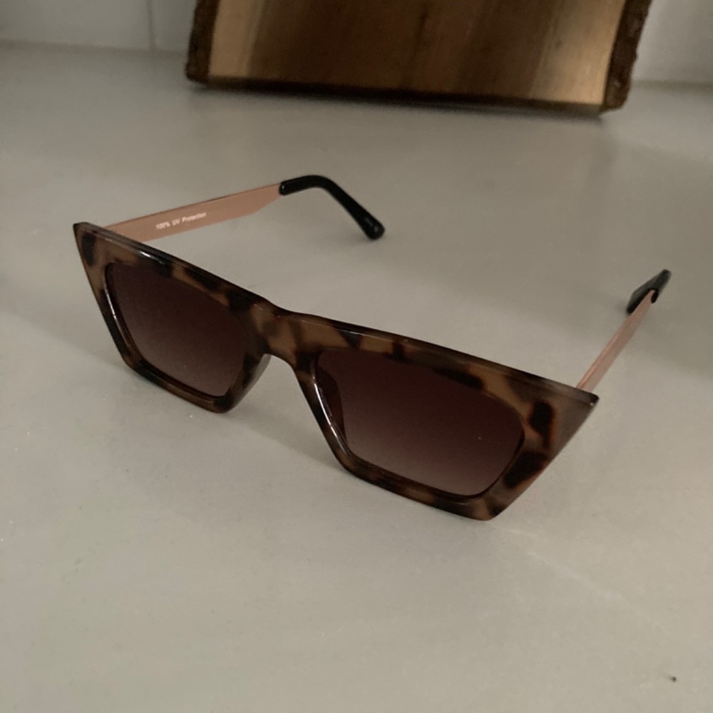 Simons Cat Eye Sunglasses